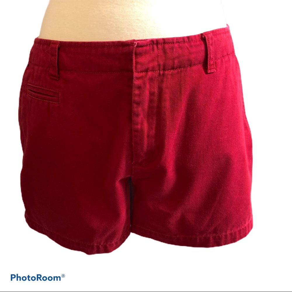 Tommy Hilfiger Red Chino Vintage Shorts size 6